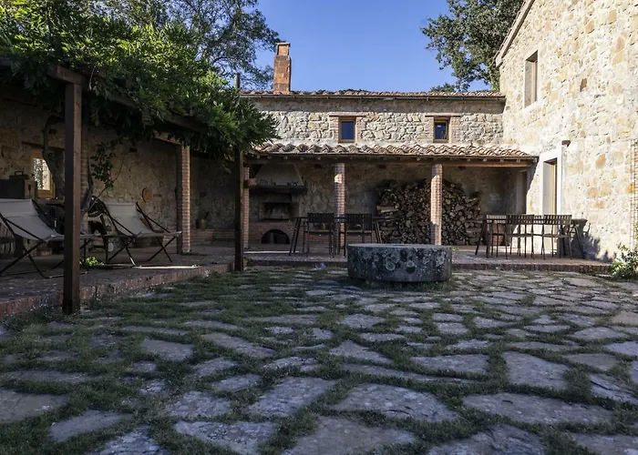 Villa Azienda Meleta *